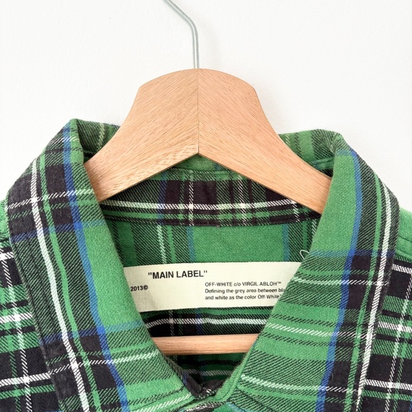 Off white spray paint flannel shirt in green - Picture 5 of 8